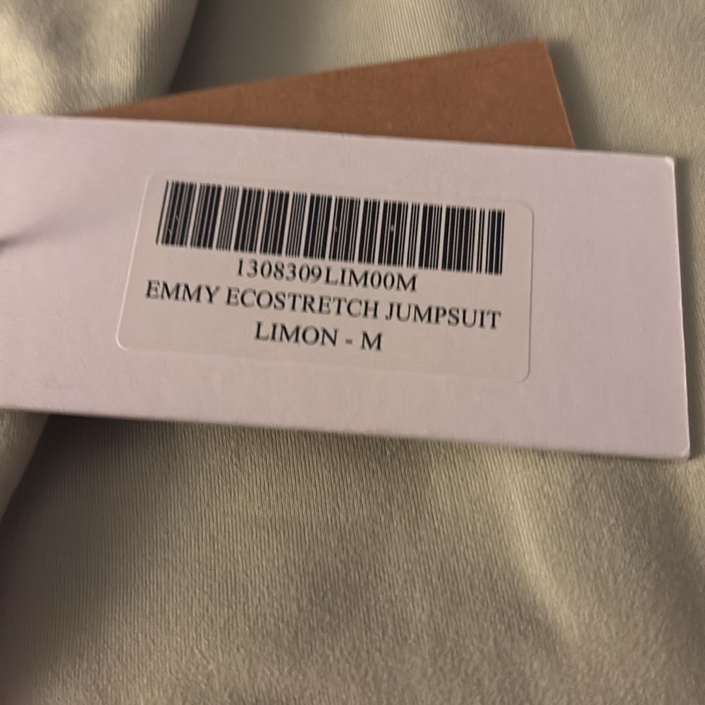 NWT Reformation Emmy Ecostretch Jumpsuit Limon Workout Open Back - Picture 5 of 6